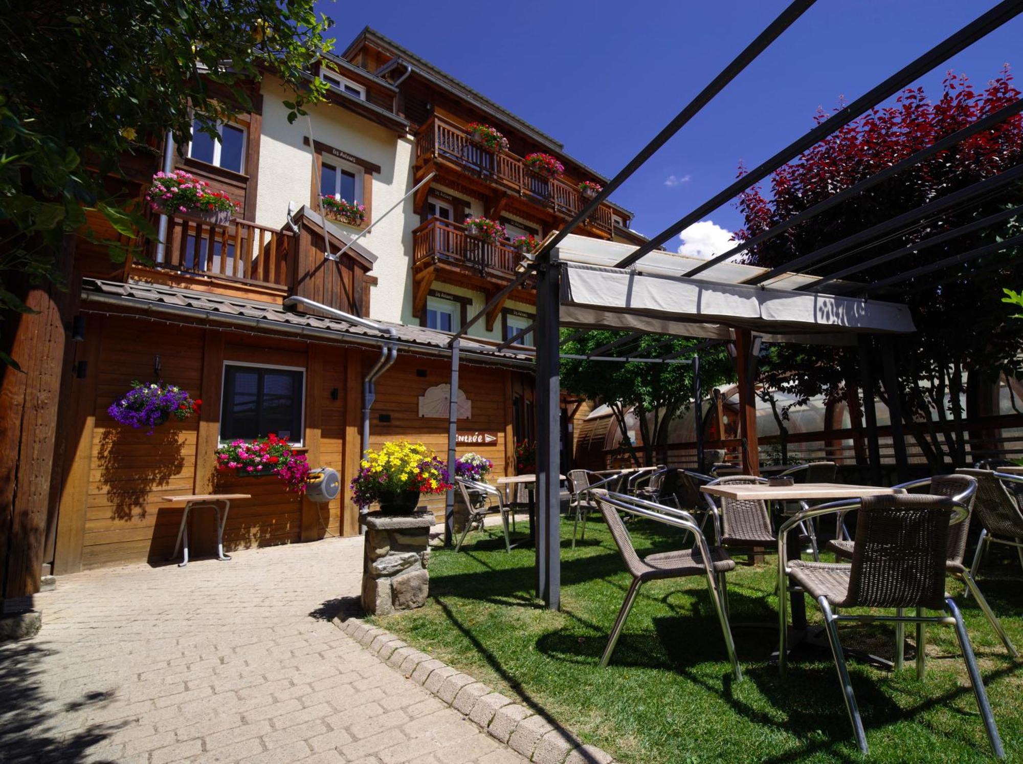 Hotel Les Autanes Spa-Balneotherapie & Restaurant Ancelle Buitenkant foto