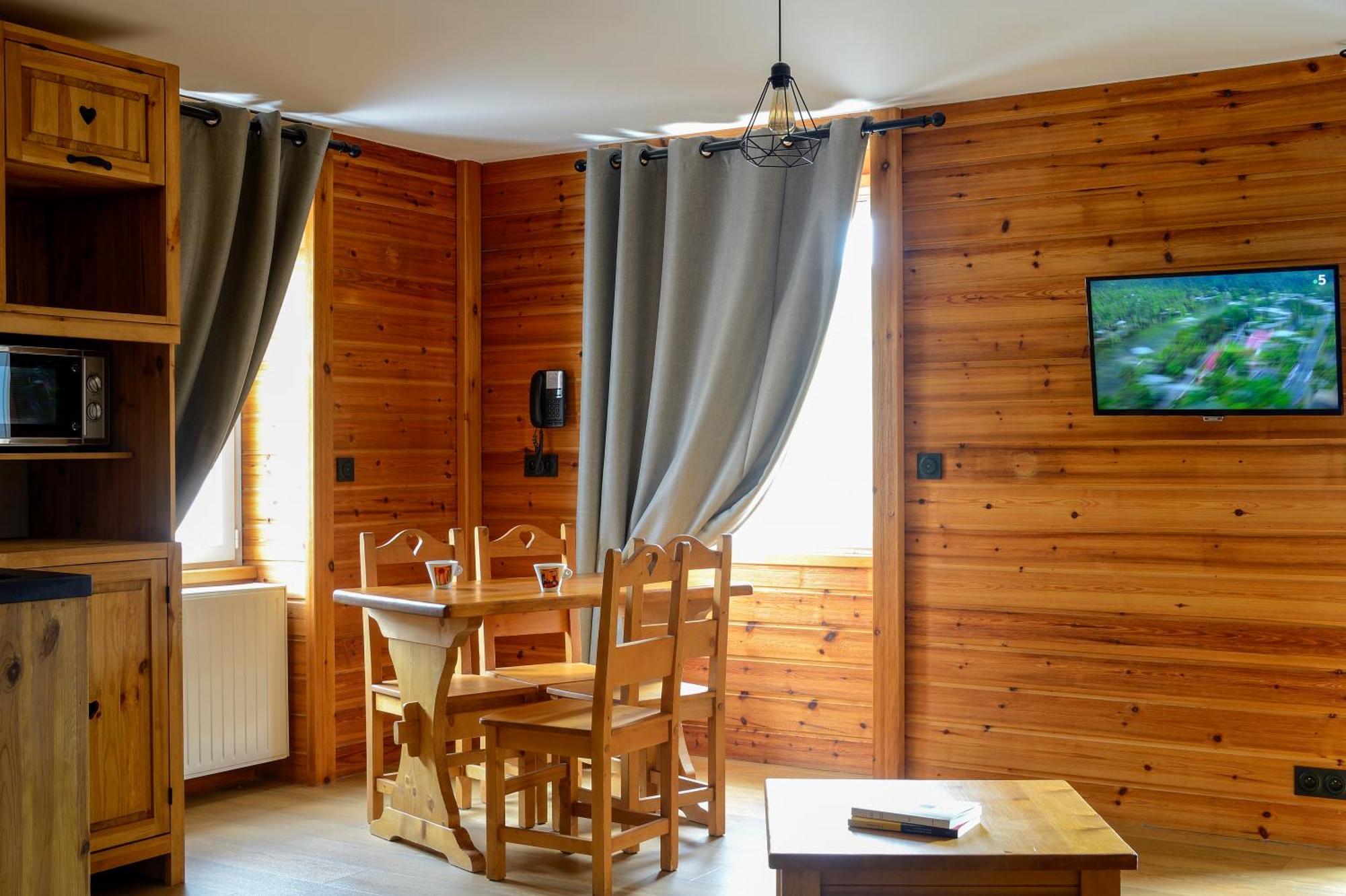 Hotel Les Autanes Spa-Balneotherapie & Restaurant Ancelle Buitenkant foto